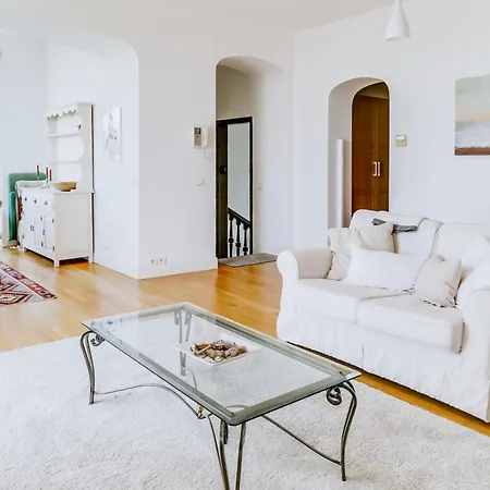 Les Cystes Appartement *